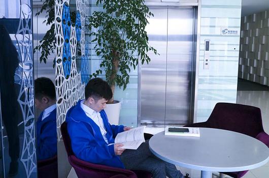 1536890803658106.jpg 508.jpg